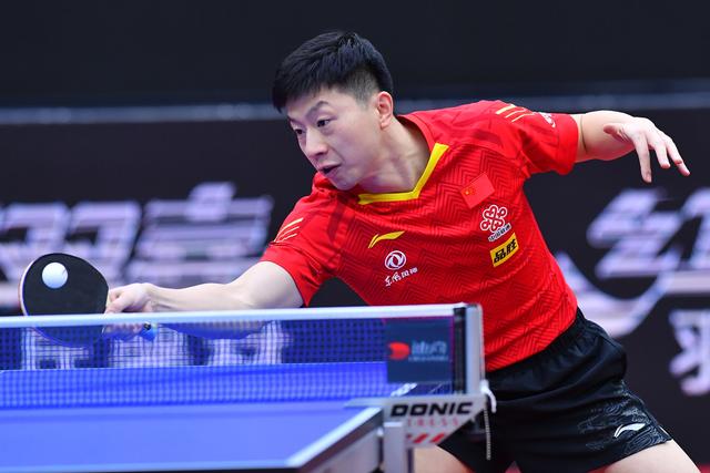 利亚的后防 利亚的后防