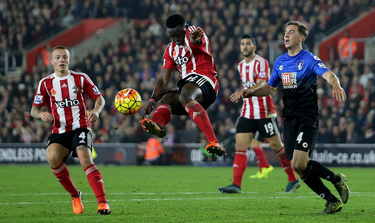 威胁对手的 威胁对手的